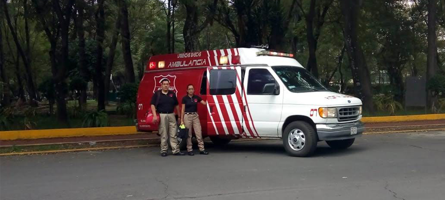 Star Red Ambulance  | Tel: 55.49.83.01.64 - 55.49.83.06.01